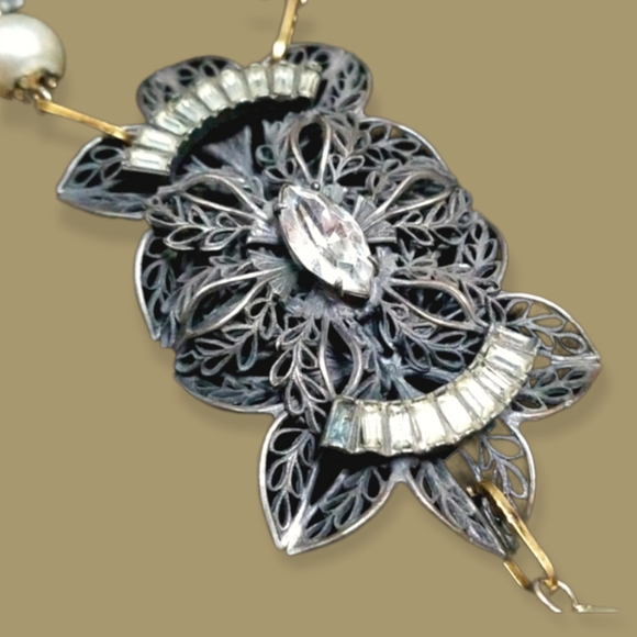 Repurposed Vintage Necklace 1920s Art Deco Faux Pearl Hand Crafted - Picture 4 of 12